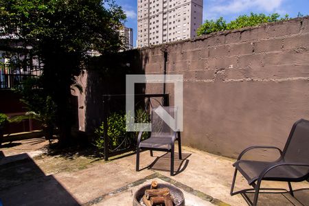 Casa à venda com 160m², 3 quartos e 1 vaga Casa à venda com 160m², 3 quartos e 1 vagaQuintal 2