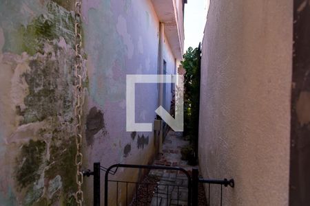 Casa à venda com 160m², 3 quartos e 1 vaga Casa à venda com 160m², 3 quartos e 1 vagaCorredor