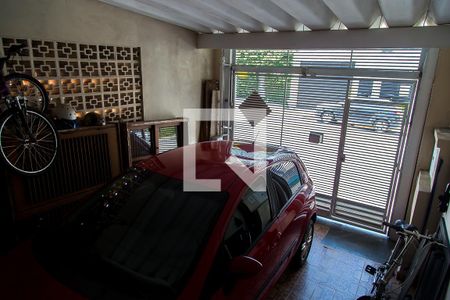 Casa à venda com 160m², 3 quartos e 1 vaga Casa à venda com 160m², 3 quartos e 1 vagaGaragem