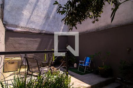 Casa à venda com 160m², 3 quartos e 1 vaga Casa à venda com 160m², 3 quartos e 1 vagaQuintal 2