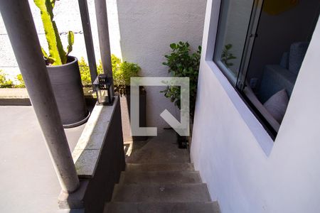 Casa à venda com 160m², 3 quartos e 1 vaga Casa à venda com 160m², 3 quartos e 1 vagaVaranda da Sala da Edícula