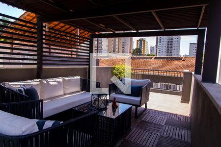 Casa à venda com 160m², 3 quartos e 1 vaga Casa à venda com 160m², 3 quartos e 1 vagaTerraço