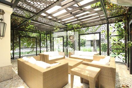 Apartamento à venda com 150m², 4 quartos e 2 vagasÁrea comum - Churrasqueira