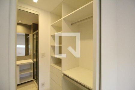 Apartamento à venda com 150m², 4 quartos e 2 vagasSuíte 1 - Closet