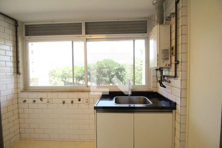 Apartamento à venda com 150m², 4 quartos e 2 vagasÁrea de serviço