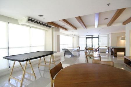 Apartamento à venda com 150m², 4 quartos e 2 vagasÁrea comum - Salão de festas