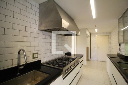 Apartamento à venda com 150m², 4 quartos e 2 vagasCozinha