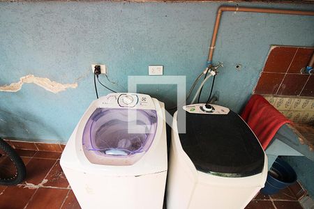 Casa à venda com 145m², 3 quartos e 2 vagasÁrea de Serviço