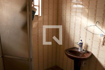 Casa à venda com 140m², 3 quartos e 2 vagas Casa à venda com 140m², 3 quartos e 2 vagasBanheiro