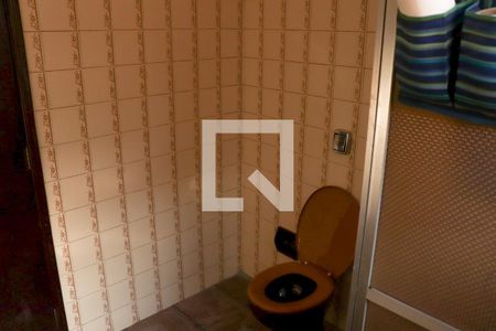 Casa à venda com 140m², 3 quartos e 2 vagas Casa à venda com 140m², 3 quartos e 2 vagasBanheiro