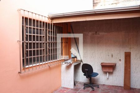 Casa à venda com 140m², 3 quartos e 2 vagas Casa à venda com 140m², 3 quartos e 2 vagasÁrea de Serviço