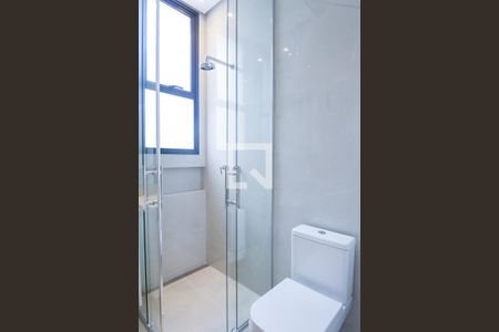 Casa de condomínio à venda com 453m², 4 quartos e 4 vagas Casa de condomínio à venda com 453m², 4 quartos e 4 vagasbanheiro suite 3