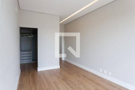 Casa de condomínio à venda com 453m², 4 quartos e 4 vagas Casa de condomínio à venda com 453m², 4 quartos e 4 vagassuite master