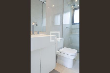 Casa de condomínio à venda com 453m², 4 quartos e 4 vagas Casa de condomínio à venda com 453m², 4 quartos e 4 vagasbanheiro suite 1