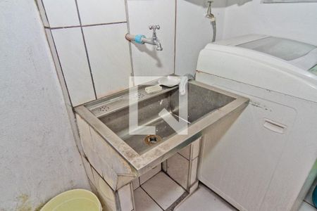 Casa à venda com 120m², 2 quartos e 2 vagas Casa à venda com 120m², 2 quartos e 2 vagasÁrea de Serviço