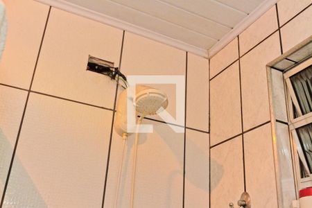 Casa à venda com 120m², 2 quartos e 2 vagas Casa à venda com 120m², 2 quartos e 2 vagasBanheiro