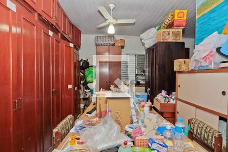 Casa à venda com 120m², 2 quartos e 2 vagas Casa à venda com 120m², 2 quartos e 2 vagasEdícula