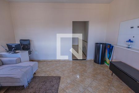 Casa à venda com 250m², 3 quartos e 2 vagasSala 