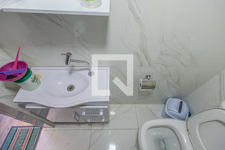 Casa à venda com 250m², 3 quartos e 2 vagasLavabo