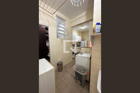 Apartamento à venda com 110m², 3 quartos e 1 vagaÁrea de Serviço