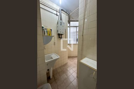 Apartamento à venda com 110m², 3 quartos e 1 vagaÁrea de Serviço