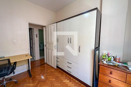 Apartamento à venda com 110m², 3 quartos e 1 vagaQuarto 02