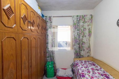 Casa à venda com 212m², 4 quartos e 4 vagas Casa à venda com 212m², 4 quartos e 4 vagasquarto 2