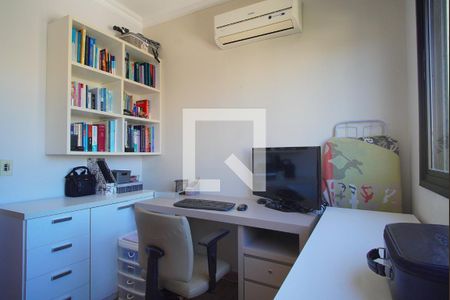 Apartamento à venda com 220m², 1 quarto e 3 vagasEscritório