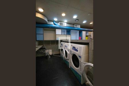 Apartamento à venda com 53m², 1 quarto e 2 vagasLavanderia