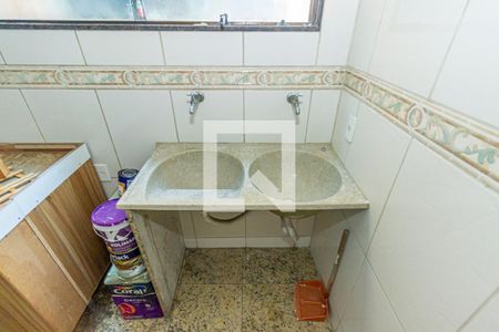 Apartamento para alugar com 120m², 3 quartos e sem vaga Apartamento para alugar com 120m², 3 quartos e sem vagaCozinha e Área de Serviço
