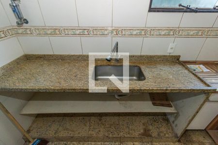 Apartamento para alugar com 120m², 3 quartos e sem vaga Apartamento para alugar com 120m², 3 quartos e sem vagaCozinha e Área de Serviço