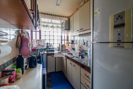 Casa à venda com 285m², 3 quartos e 6 vagas Casa à venda com 285m², 3 quartos e 6 vagasCozinha