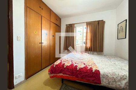 Casa à venda com 300m², 4 quartos e 5 vagasSuite 2