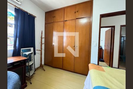 Casa à venda com 300m², 4 quartos e 5 vagasQuarto 4