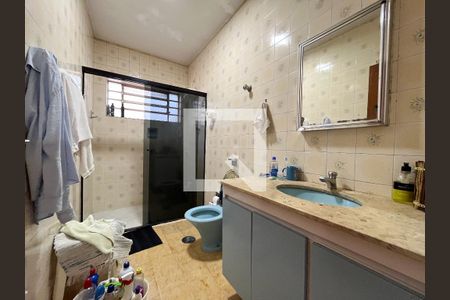 Casa à venda com 300m², 4 quartos e 5 vagasBanheiro Social