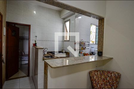 Apartamento à venda com 49m², 2 quartos e sem vaga Apartamento à venda com 49m², 2 quartos e sem vagaCozinha