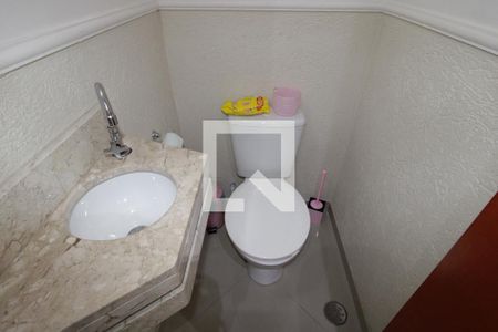 Casa à venda com 145m², 2 quartos e 2 vagasLavabo