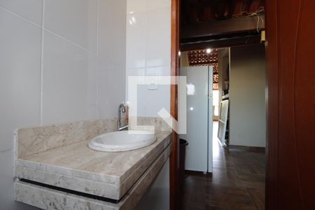 Casa à venda com 145m², 2 quartos e 2 vagaslavabo da área gourmet