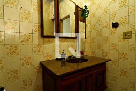 Casa à venda com 148m², 2 quartos e 1 vagaBanheiro