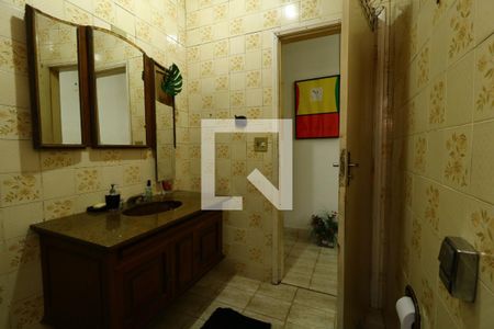 Casa à venda com 148m², 2 quartos e 1 vagaBanheiro