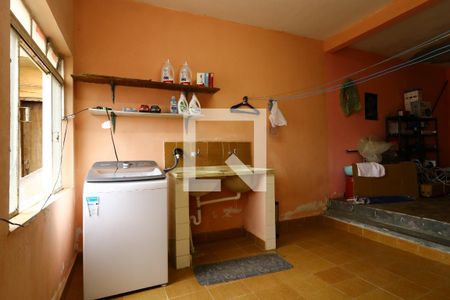 Casa à venda com 148m², 2 quartos e 1 vagaÁrea de Serviço