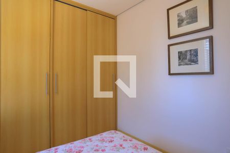 Quarto 1 de apartamento para alugar com 3 quartos, 90m² em Lourdes, Belo Horizonte