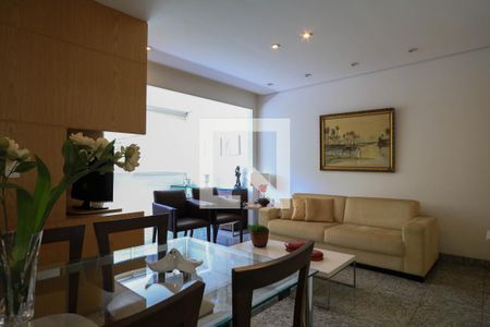 Sala de apartamento para alugar com 3 quartos, 90m² em Lourdes, Belo Horizonte