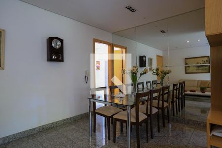 Sala de apartamento para alugar com 3 quartos, 90m² em Lourdes, Belo Horizonte