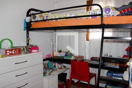 Casa à venda com 178m², 3 quartos e 2 vagas Casa à venda com 178m², 3 quartos e 2 vagasQuarto 3