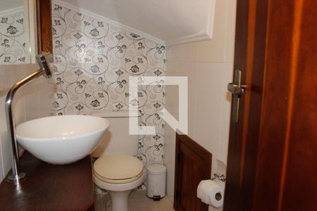 Casa à venda com 178m², 3 quartos e 2 vagas Casa à venda com 178m², 3 quartos e 2 vagasLavabo