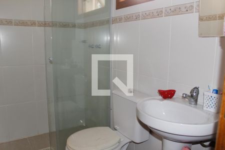 Casa à venda com 178m², 3 quartos e 2 vagas Casa à venda com 178m², 3 quartos e 2 vagasBanheiro Social