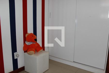 Casa à venda com 178m², 3 quartos e 2 vagas Casa à venda com 178m², 3 quartos e 2 vagasQuarto 3