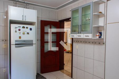 Casa à venda com 250m², 3 quartos e 4 vagas Casa à venda com 250m², 3 quartos e 4 vagasCOZINHA