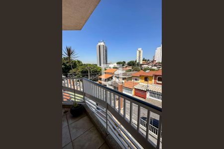Casa à venda com 200m², 3 quartos e 5 vagasVaranda do Quarto 1 